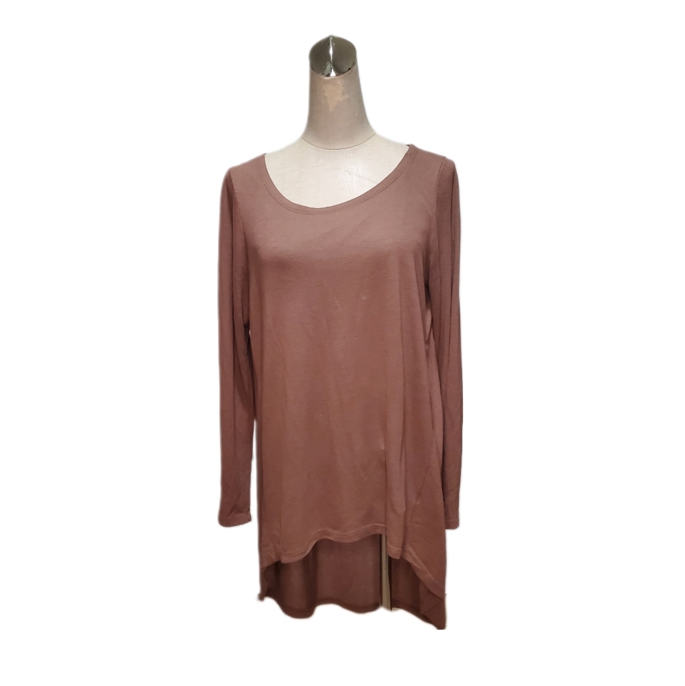Heart Hips Brown Long Sleeve High low top Sz M